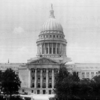 Governor Knowles holds the Capitol's dedication ceremony